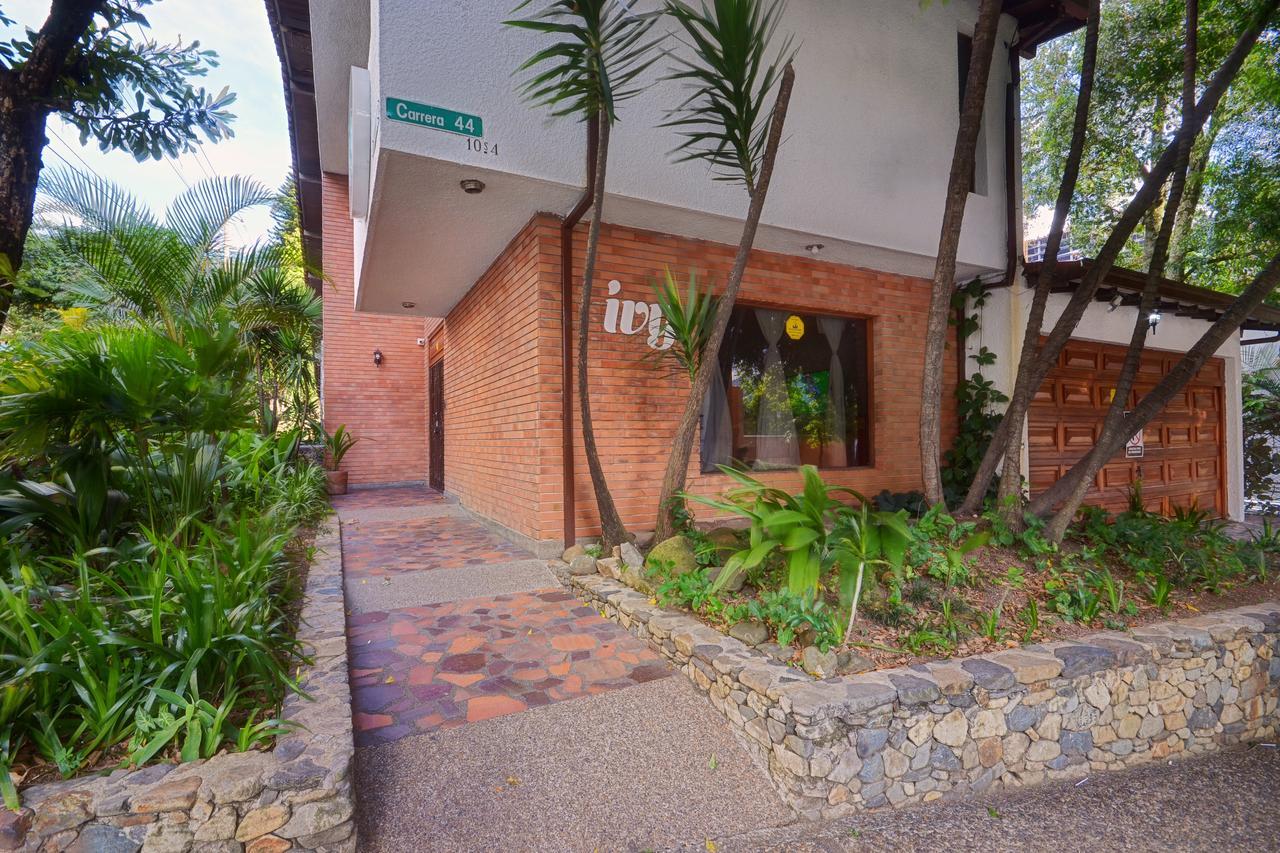 Ivy Hostel Medellin Exterior photo